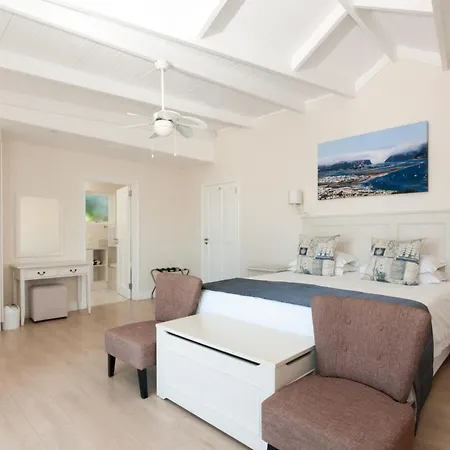 Westhill Guesthouse, Balcony With Lagoon View, Pool, Close To Centre, Quiet-2